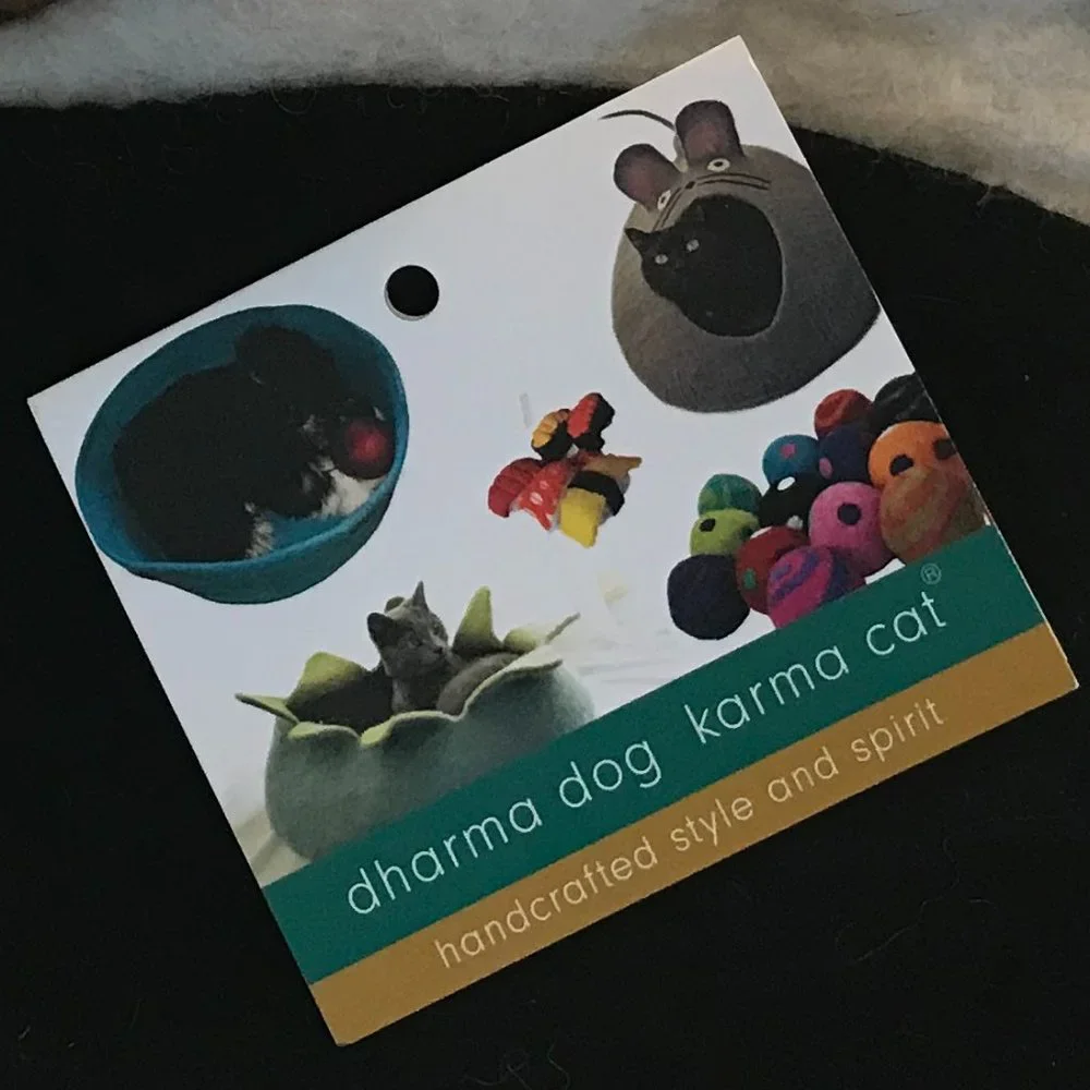100% wool pet bed/toy nest handmade in Nepal